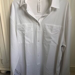 ALO Yoga Women's White Button-Up Blouse